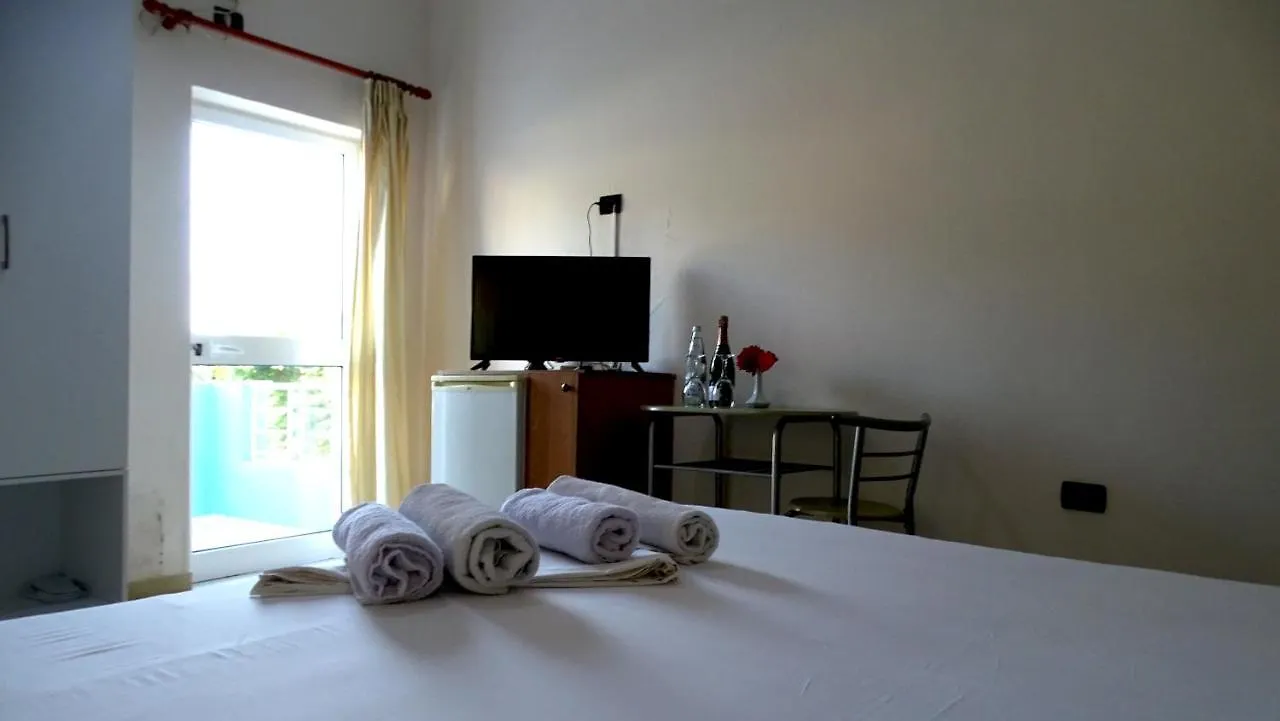 Hotel Elisabeta Borsh 3*,  Albania
