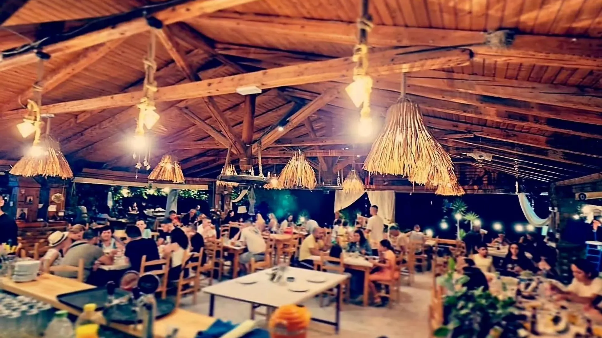 Hotel Elisabeta Borsh 3*,  Albania